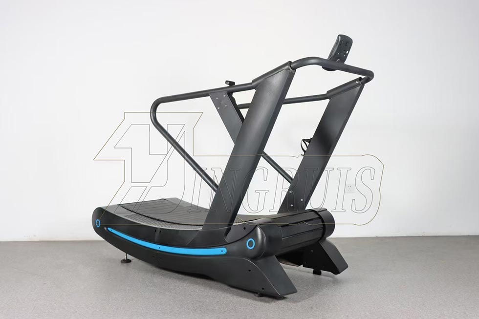 Curved manual treadmill
